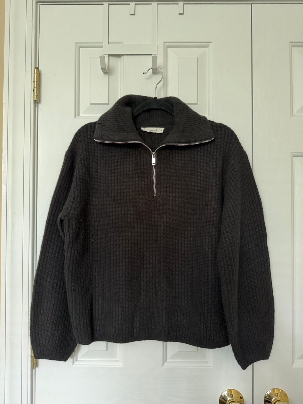 Women’s Quarter-Zip Ribbed Merino Wool Sweater - Black